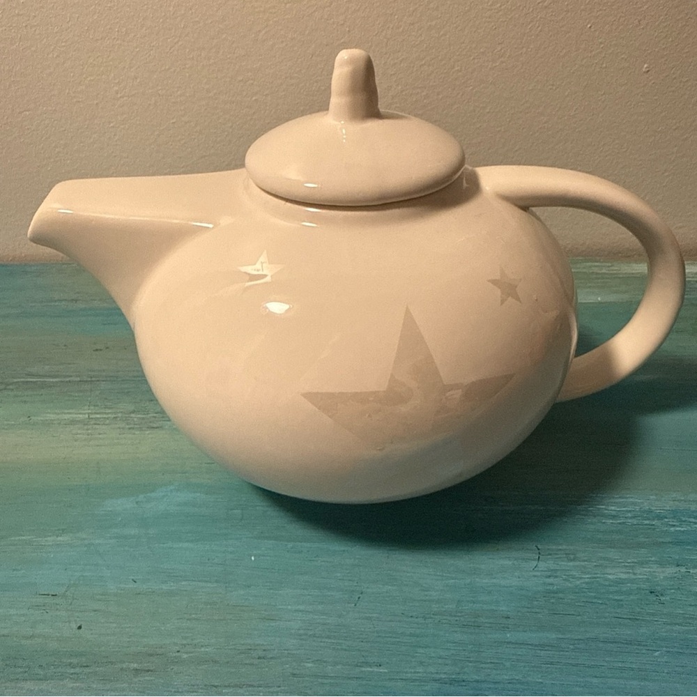 Macy's Elegant Cream Teapot with Star Motif
